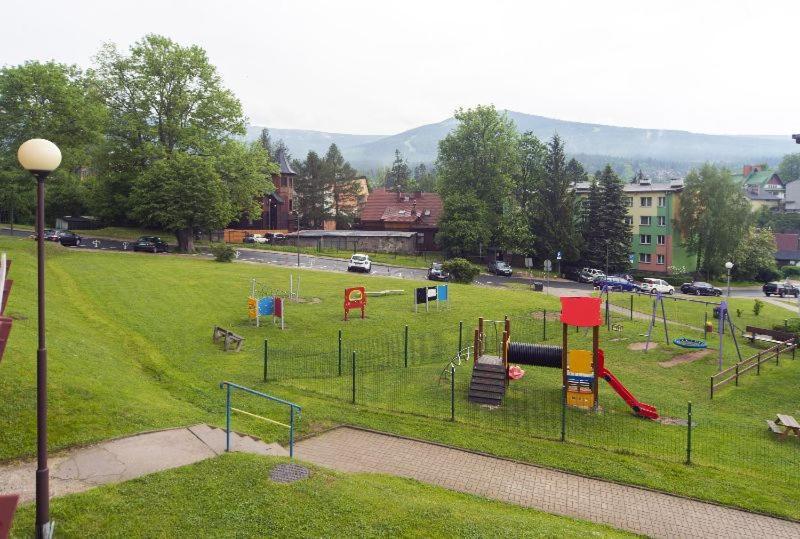 Trevilles Apartamenty - Granatowy Szklarska Poreba Luaran gambar